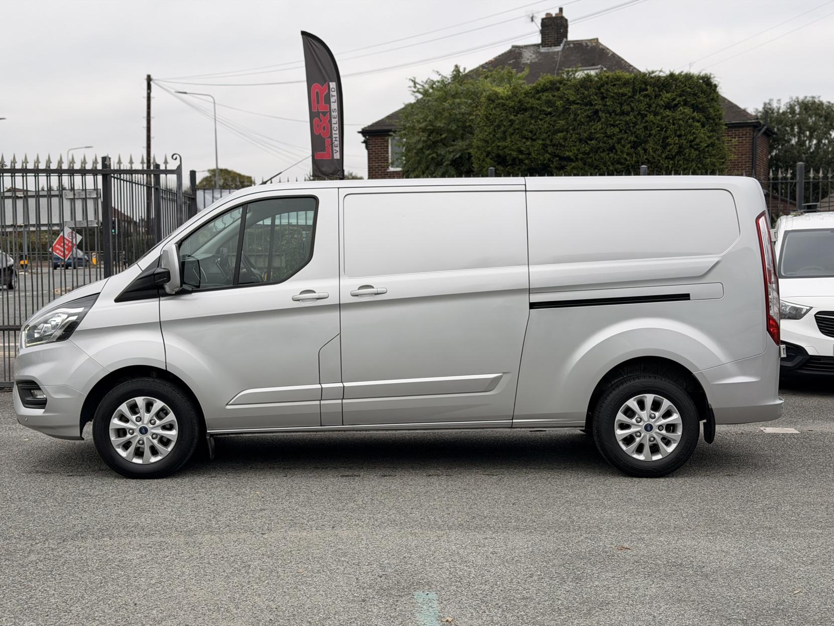 Ford Transit Custom 2.0 340 EcoBlue Limited Panel Van 5dr Diesel Manual L2 H1 Euro 6 (s/s) (170 ps)