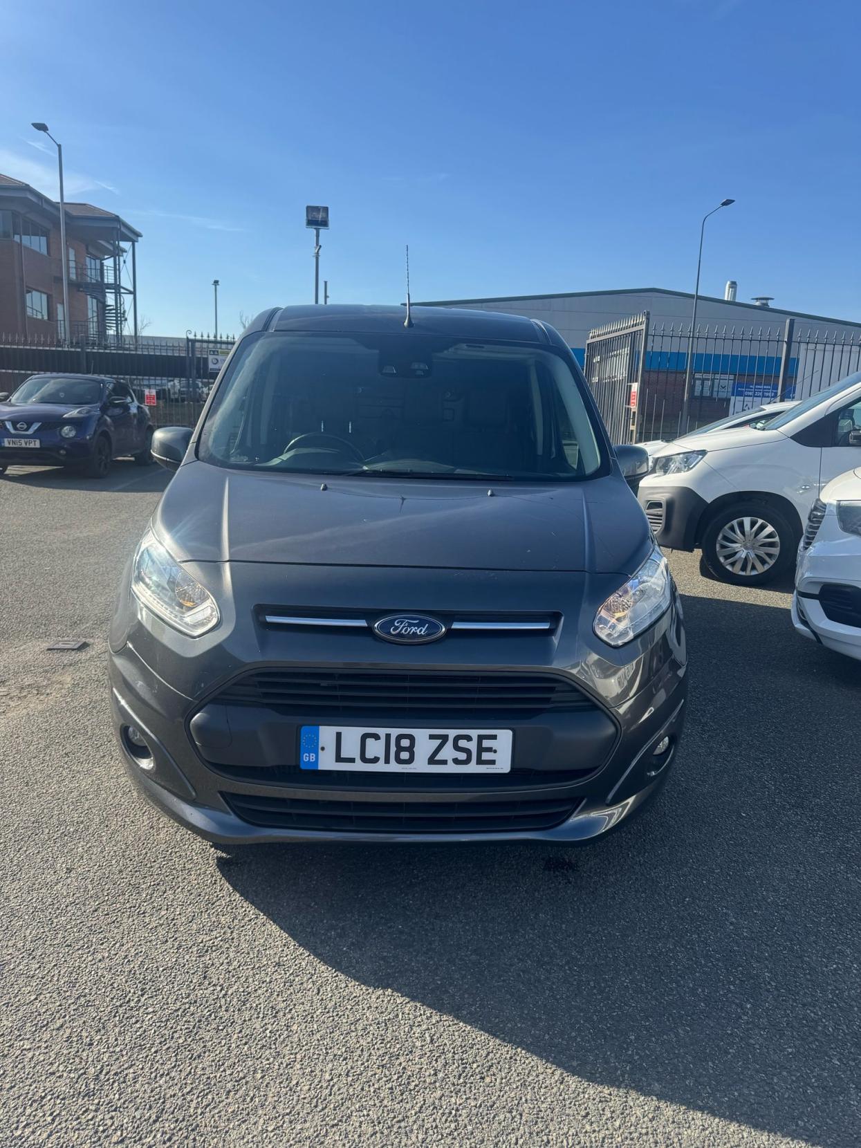 Ford Transit Connect 1.5 TDCi 240 Limited Panel Van 5dr Diesel Powershift L2 H1 (129 g/km, 118 bhp)