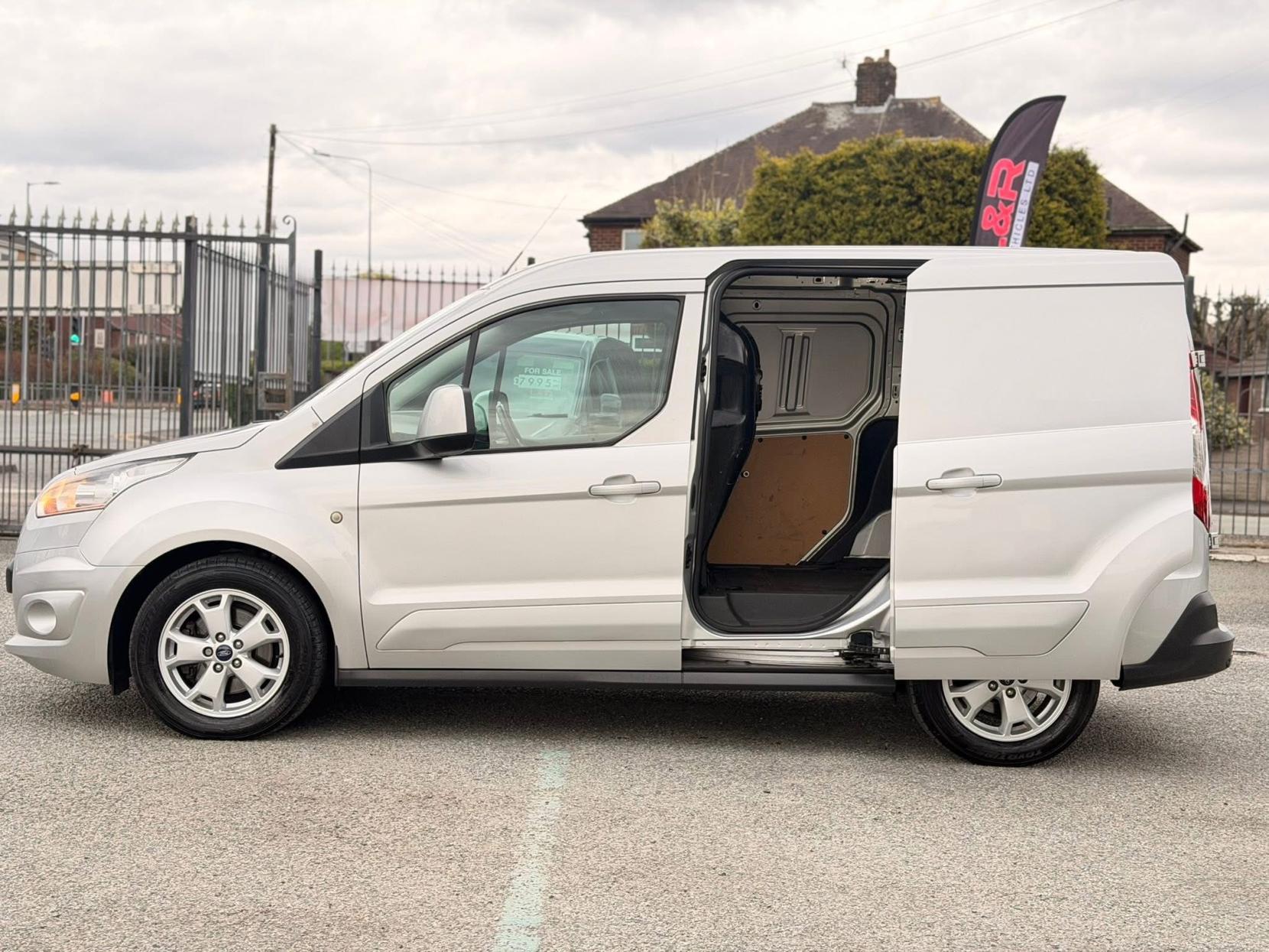 Ford Transit Connect 1.6 TDCi 200 Limited Panel Van 5dr Diesel Manual L1 H1 (124 g/km, 113 bhp)