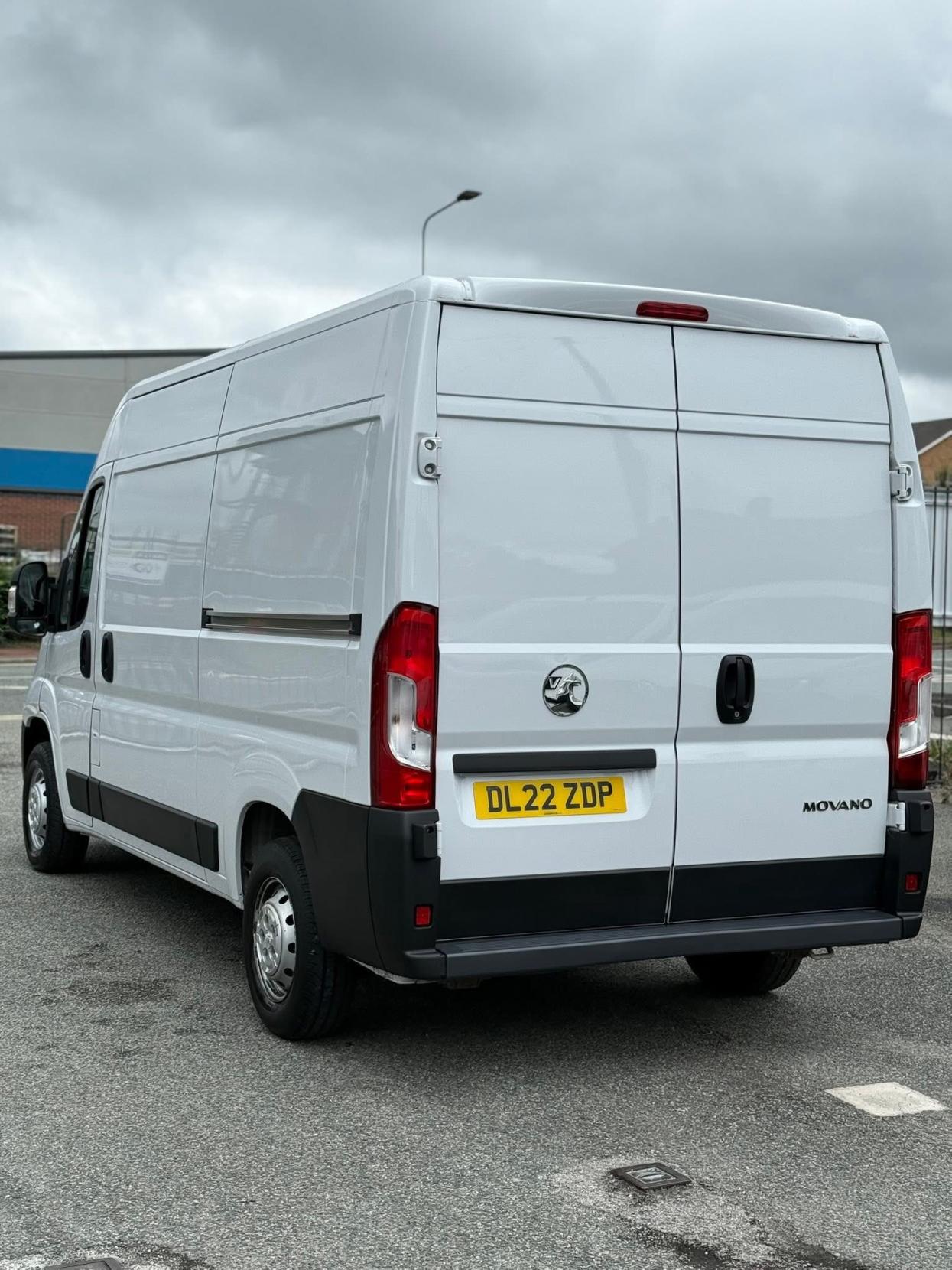 Vauxhall Movano 2.2 CDTi 3500 BiTurbo Dynamic Panel Van 5dr Diesel Manual FWD L2 H2 Euro 6 (s/s) (140 ps)