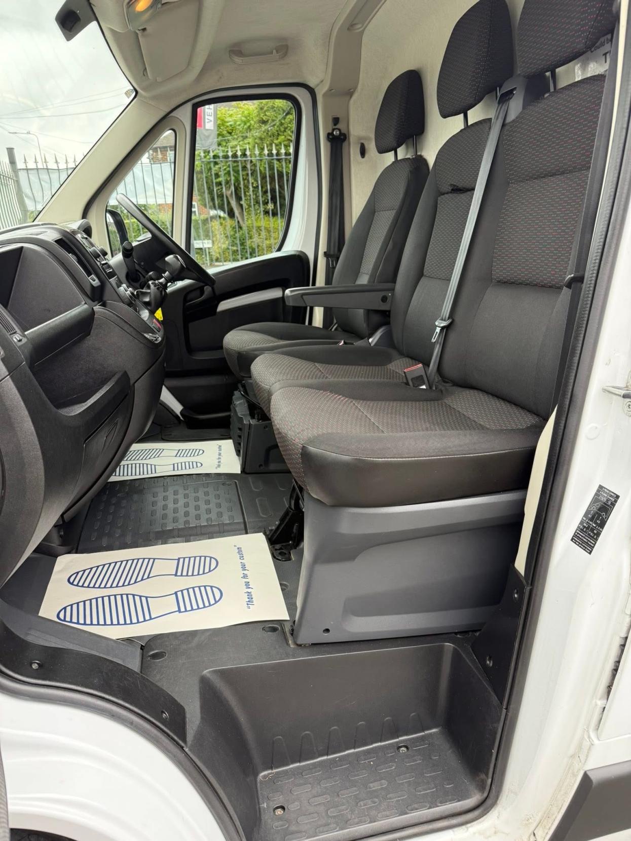 Vauxhall Movano 2.2 CDTi 3500 BiTurbo Dynamic Panel Van 5dr Diesel Manual FWD L2 H2 Euro 6 (s/s) (140 ps)