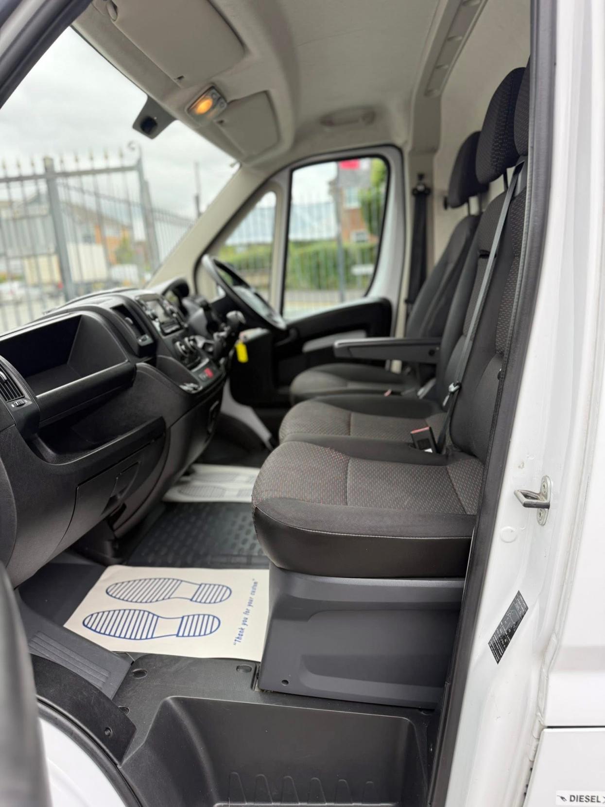 Vauxhall Movano 2.2 CDTi 3500 BiTurbo Dynamic Panel Van 5dr Diesel Manual FWD L2 H2 Euro 6 (s/s) (140 ps)