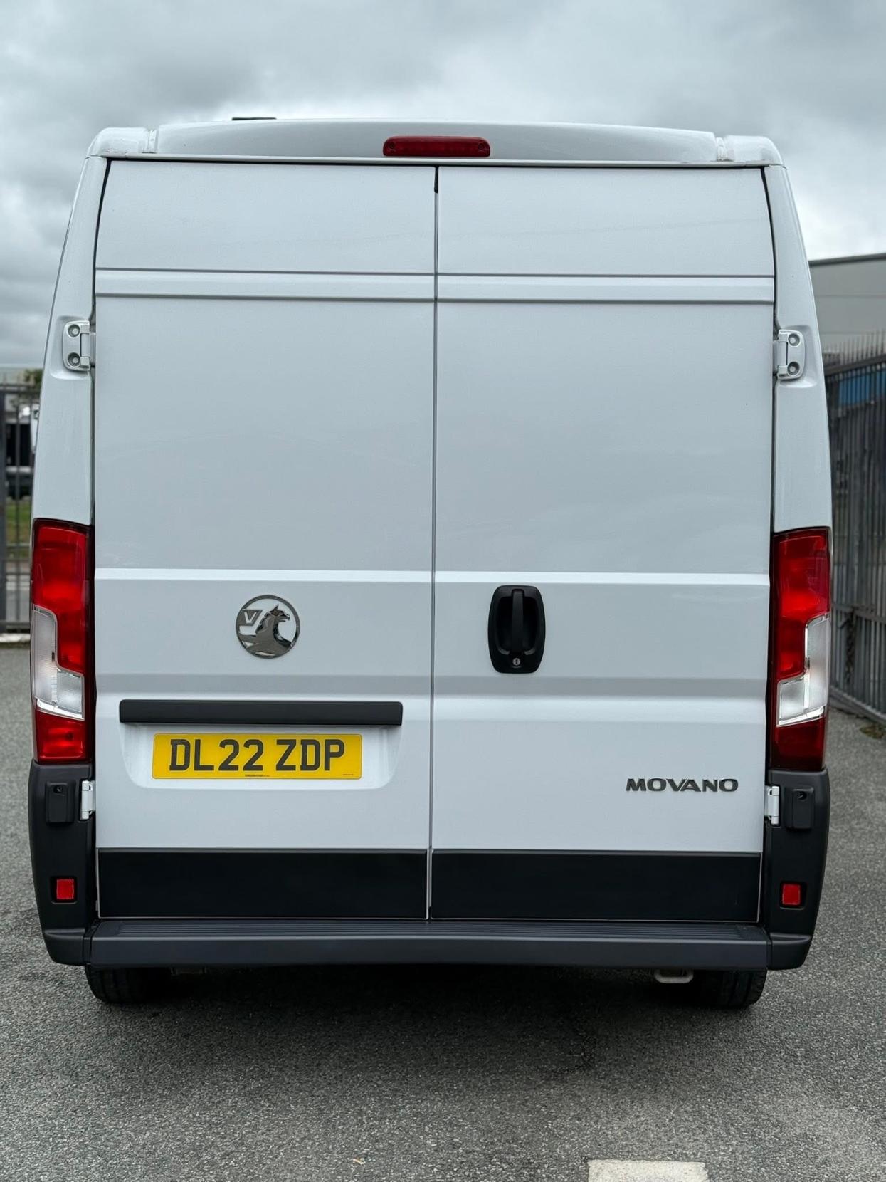 Vauxhall Movano 2.2 CDTi 3500 BiTurbo Dynamic Panel Van 5dr Diesel Manual FWD L2 H2 Euro 6 (s/s) (140 ps)