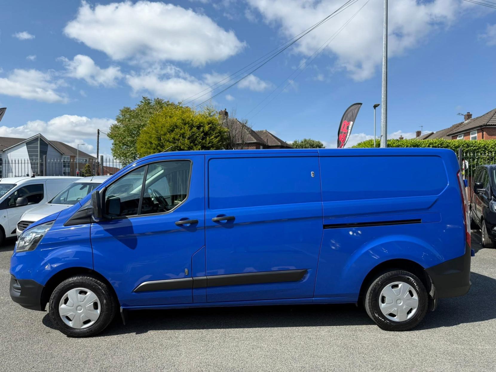 Ford Transit Custom 2.0 300 EcoBlue Trend Panel Van 5dr Diesel Manual L2 H1 Euro 6 (s/s) (105 ps)