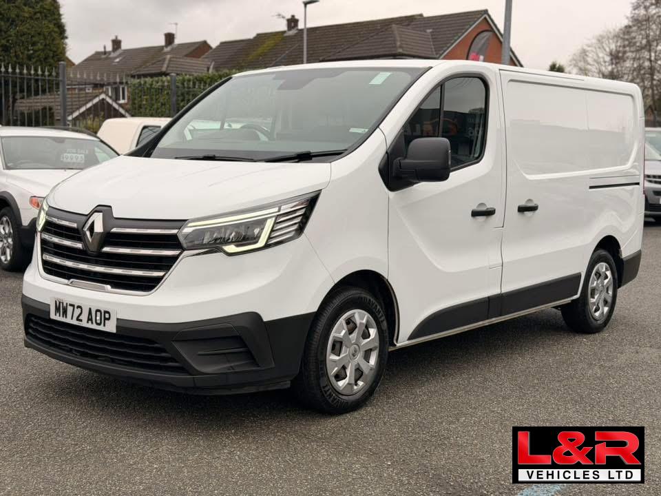 Renault Trafic 2.0 dCi Blue SL28 Business+ Panel Van 5dr Diesel Manual L1 H1 Euro 6 (s/s) (130 ps)