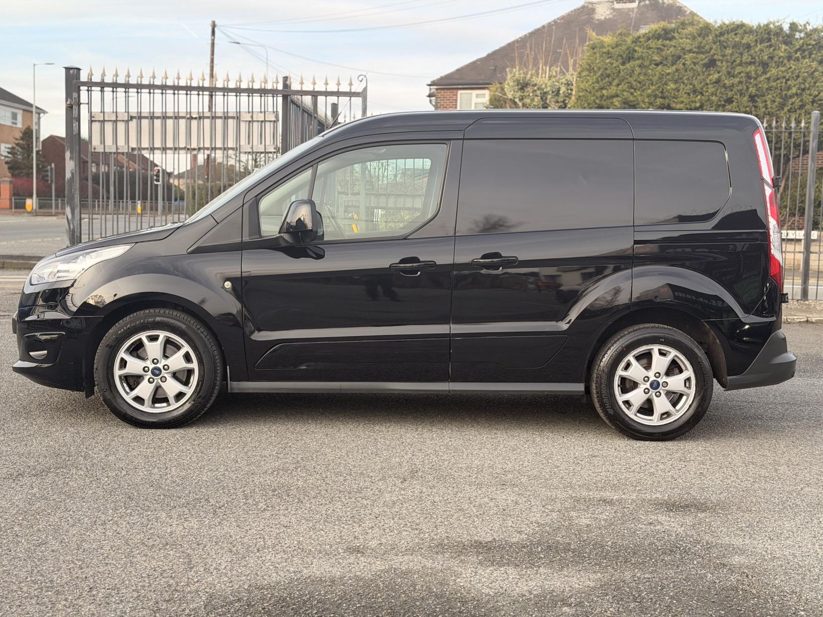 Ford Transit Connect 1.5 TDCi 200 Limited Panel Van 5dr Diesel Manual L1 H1 (119 g/km, 118 bhp)
