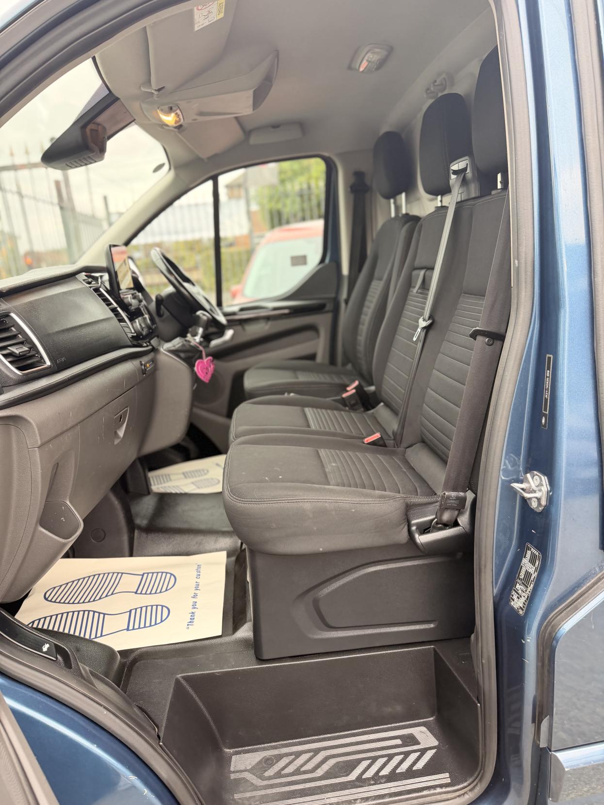 Ford Transit Custom 2.0 300 EcoBlue Limited Panel Van 5dr Diesel Manual L2 H1 Euro 6 (130 ps)