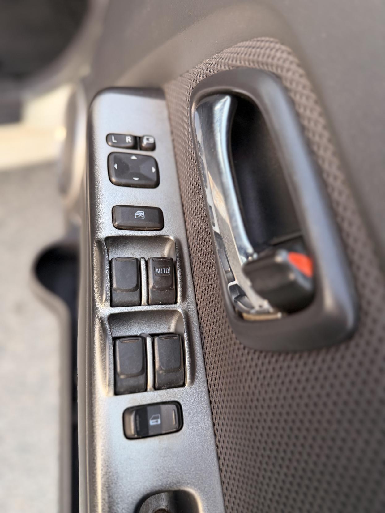 Isuzu Rodeo 2.5 TD Denver Pickup 4dr Diesel Manual 4WD (213 g/km, 134 bhp)