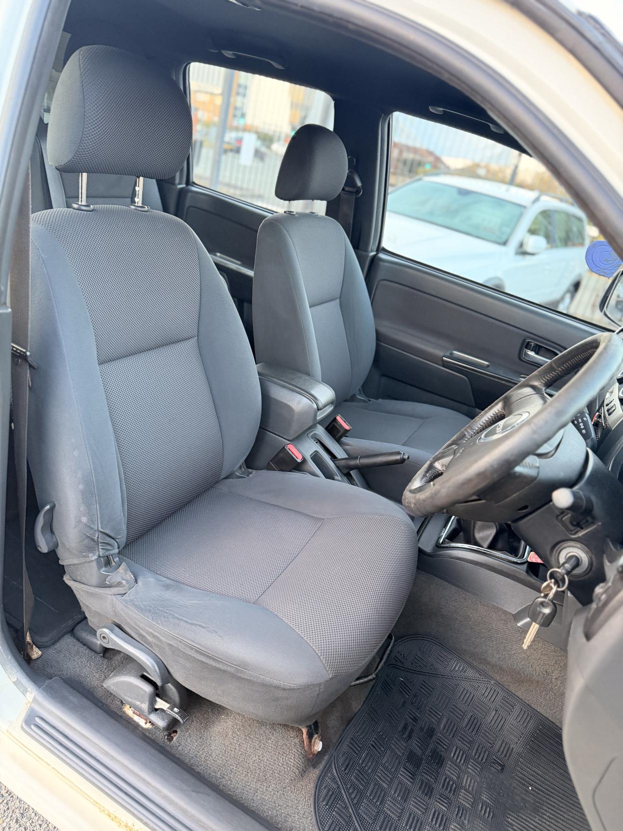 Isuzu Rodeo 2.5 TD Denver Pickup 4dr Diesel Manual 4WD (213 g/km, 134 bhp)