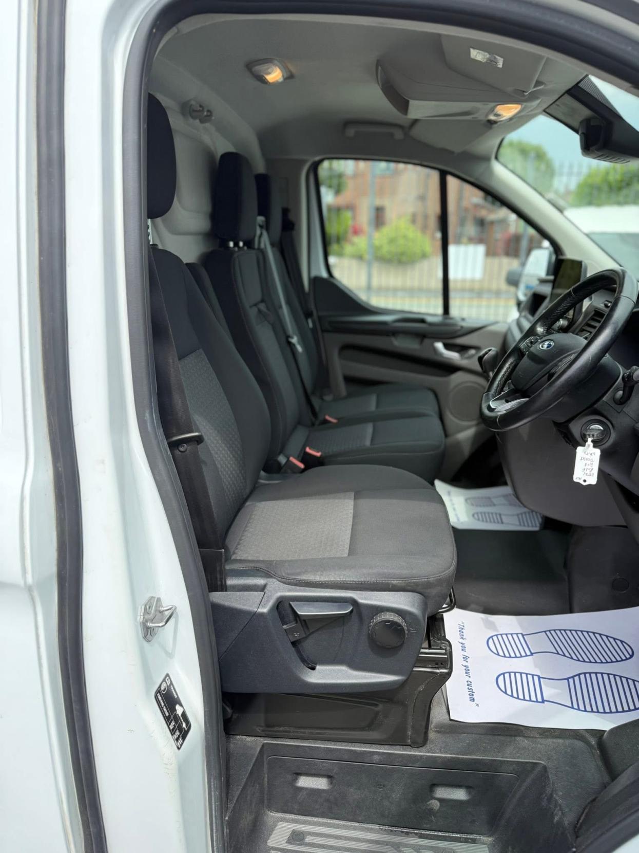 Ford Transit Custom 2.0 300 EcoBlue Trend Panel Van 5dr Diesel Manual L2 H2 Euro 6 (s/s) (105 ps)